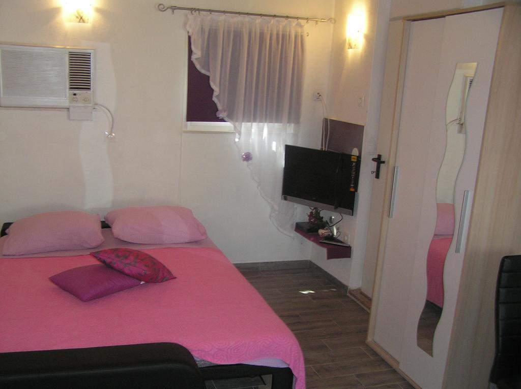 Apartment Odak Бродарика Екстериор снимка