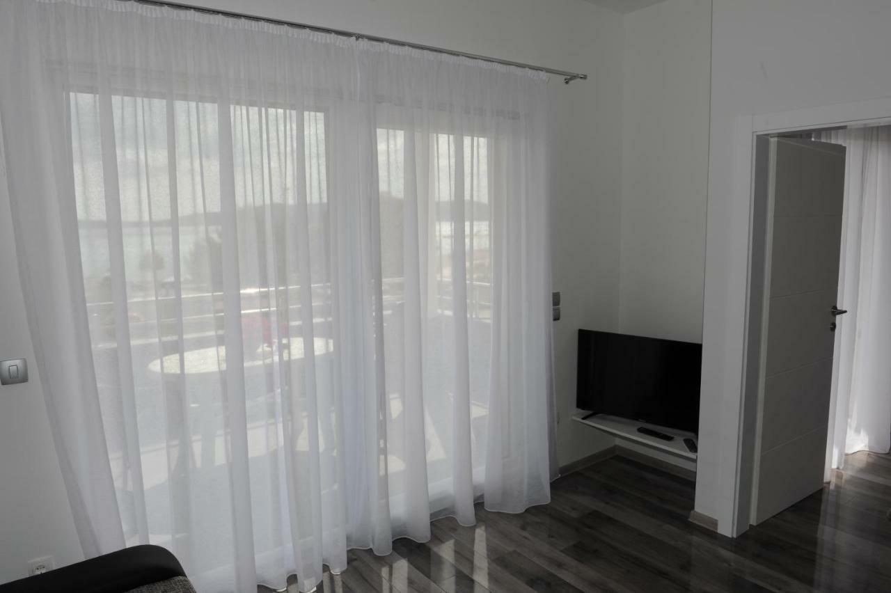 Apartment Odak Бродарика Екстериор снимка