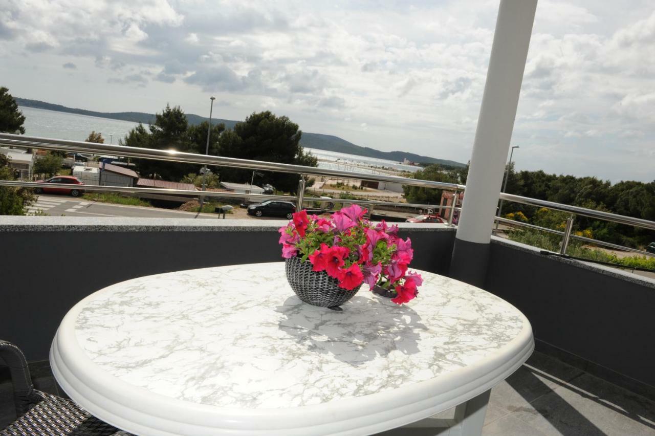 Apartment Odak Бродарика Екстериор снимка
