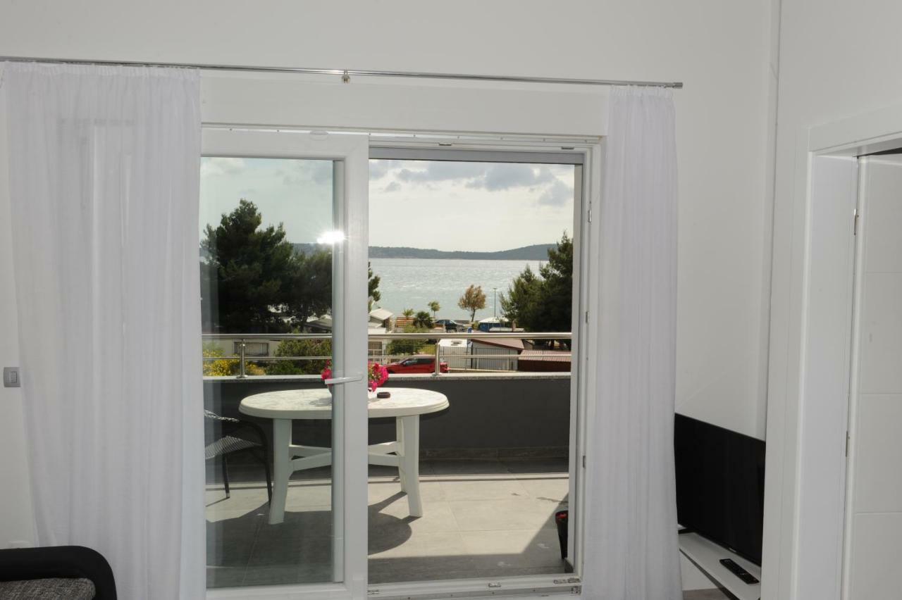 Apartment Odak Бродарика Екстериор снимка