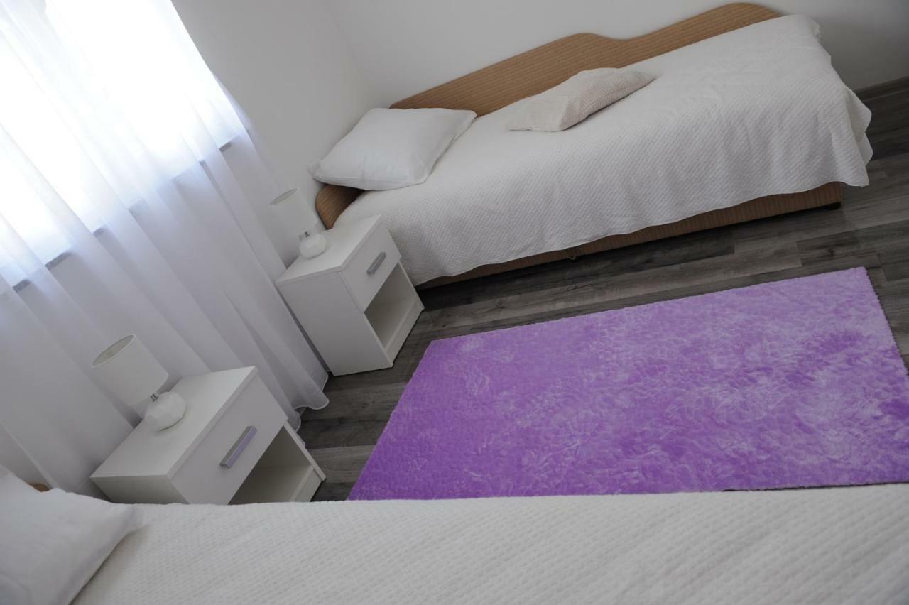 Apartment Odak Бродарика Екстериор снимка