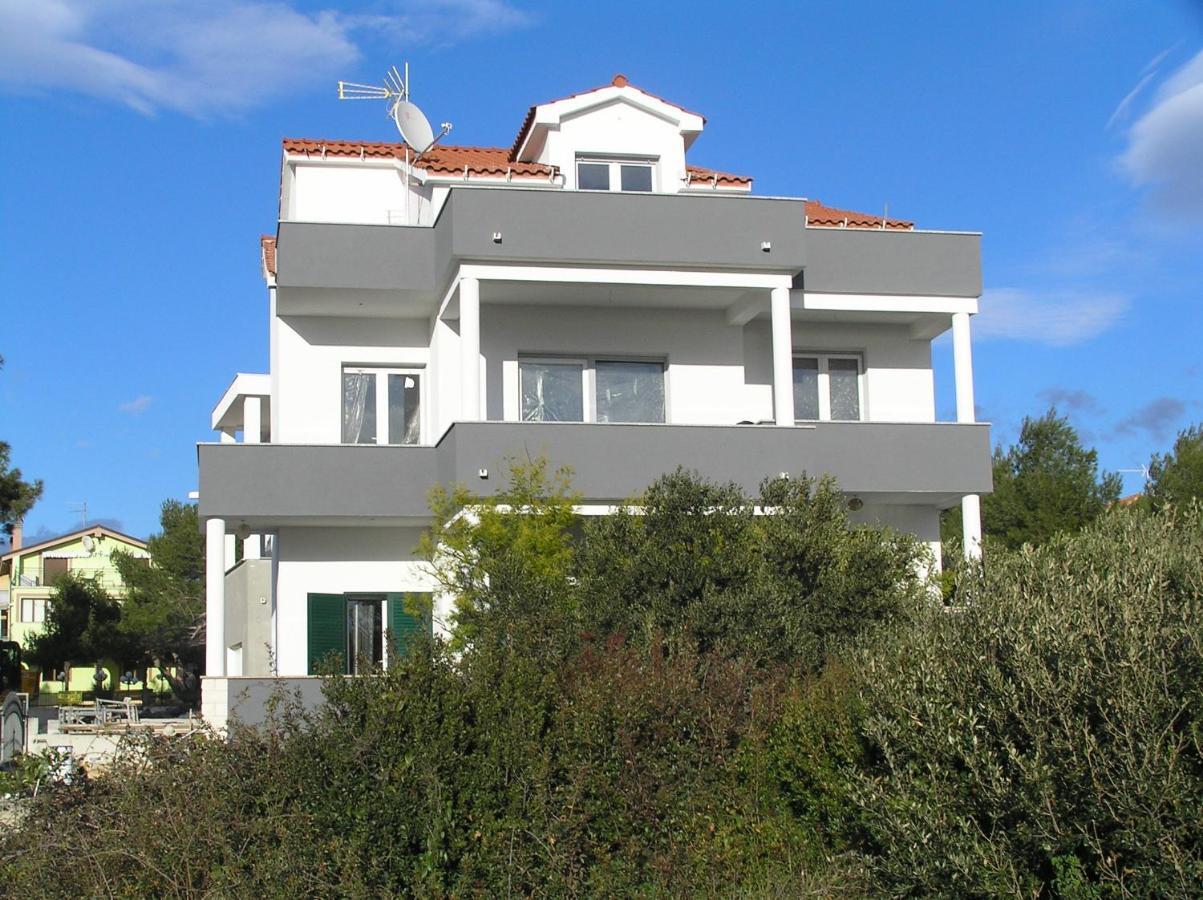 Apartment Odak Бродарика Екстериор снимка